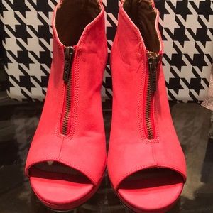 Pink Platforms: Size 9M